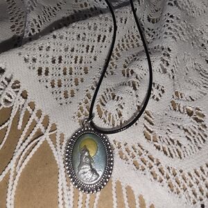 Howling Wolf Cameo In Silver Tone Metal Frame 16-18 Adjustable Cord Necklace